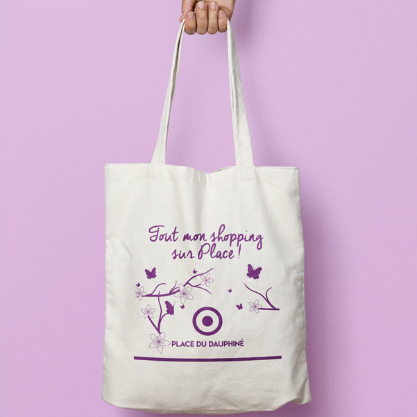 Tote Bag Place du Dauphiné - Braderie Anniversaire 2018 - Agence de communication Akinai Akinaï